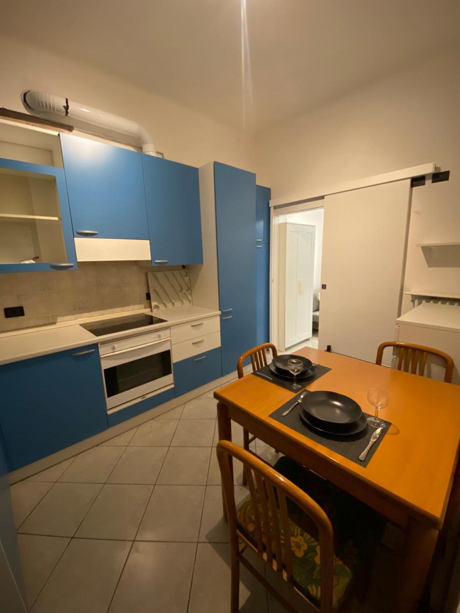 Lake Front Apartments, Lecco Pokoj fotografie